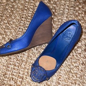Tory Burch Amanda royal blue leather wedge
